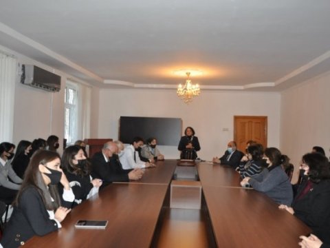 MDU-da “20 Yanvar faciəsi Azərbaycan tarixinin şərəf və qəhrəmanlıq səhifəsidir” mövzusunda dəyirmi masa keçirilib-FOTO