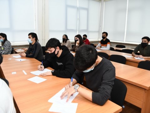 ADNSU: Bu günədək imtahanlarda iştirak etmiş tələbələrdən 94 faizi məqbul qiymət alıb