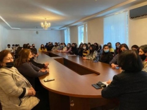 MDU-da “20 Yanvar: Milli tariximizi azadlıq yoluna çıxaran dönüş nöqtəsi” mövzusunda seminar keçirilib