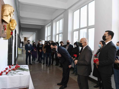 ADNSU-da 20 yanvar şəhidlərinin xatirəsi yad edilib