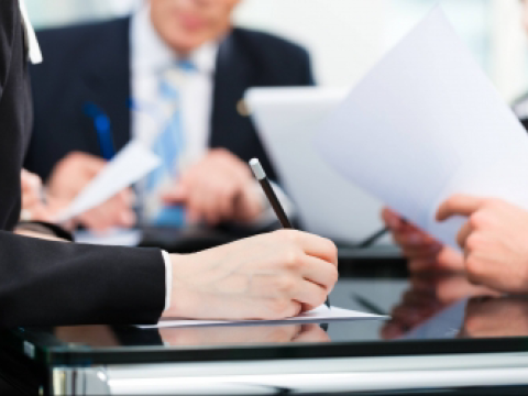 Dövlət orqanlarında 9 inzibati vəzifə üzrə daxili müsahibə elan edilib