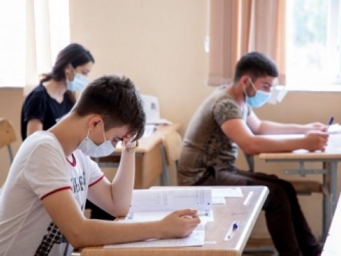 Eksternat qaydasında buraxılış imtahanının vaxtı məlum olub