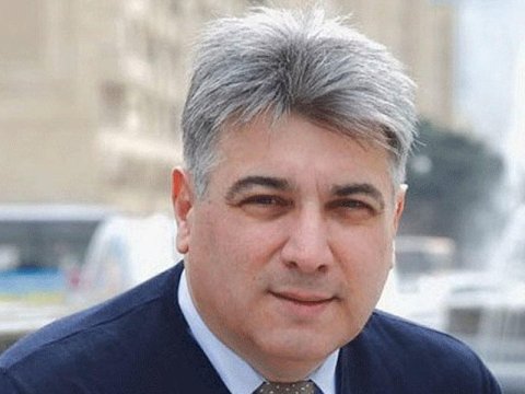 Dünyaca məşhur azərbaycanl alim təqaüdə çıxdı