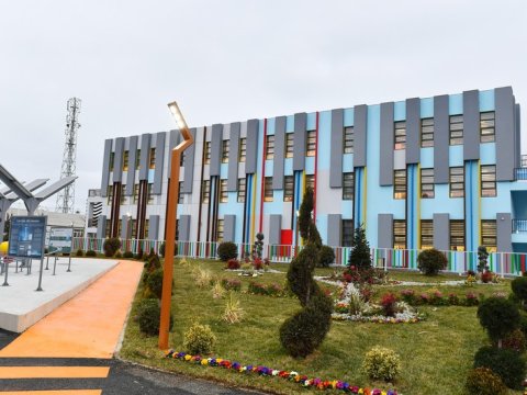 Prezident və birinci xanım Tədris və Xidmət Kompleksinin açılışında iştirak ediblər  