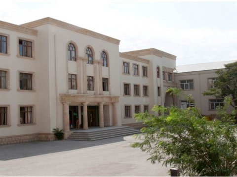 “İntellekt” məktəb-liseyində şagirdlərin davranışı ilə bağlı araşdırma aparılır  