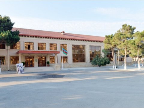 Bakıda daha bir məktəb koronavirusa görə bağlanıb  