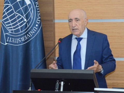 Alim olmaq üçün “elmlər doktoru” adına ehtiyac yoxdur- Şahlar Əsgərov