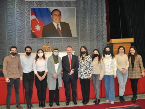 MDU-da “Təhsil şərtdir” adlı görüş keçirilib