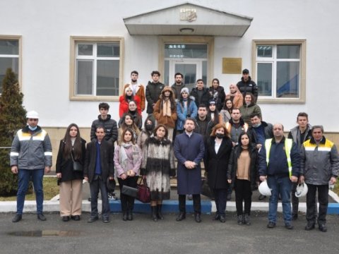 MDU kollektivi Qarğıdalı Emalı Müəssisəsinə ekskursiya edib-FOTO