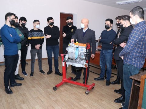 AzTU-da yaz semestri başlayıb-FOTO