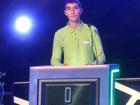 Magistratura imtahanının ölkə birincisi:”Çox asan idi, amma bir səbəbdən 100 bal yığa bilmədim”-VİDEO