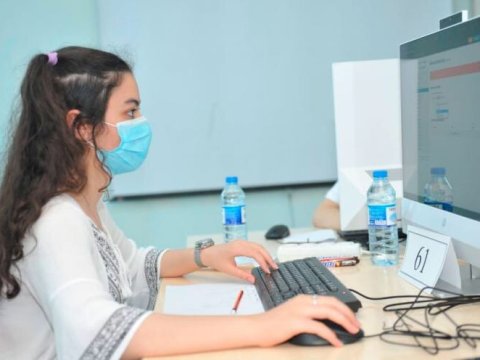 Abituriyentlər kimya,fizika əvəzinə informatikanı öyrənməlidir-Ekspert DİM-in qərarını alqışladı 