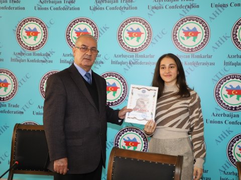 Bilik yarışmasında I yeri tutan BMU komandası mükafatlandırılıb