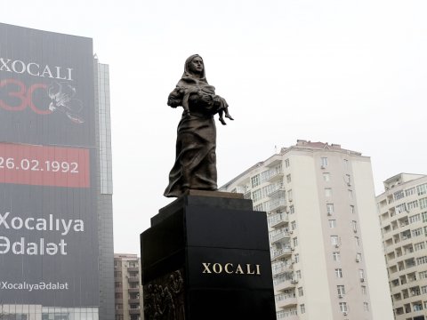 AzTU kollektivi Xocalı soyqırımının 30-cu ildönümü ilə əlaqədar ümumxalq yürüşündə iştirak edib