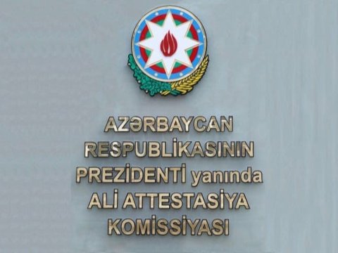 Ötən ay müdafiə edilən dissertasiyaların sayı açıqlandı