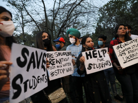 Ukraynadan qayıdan tələbələrlə bağlı hansı addımlar atılmalıdır? -Deputat