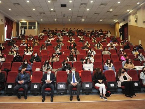 BMU-da “İntihar hallarının qarşısının alınması” mövzusunda təlim keçirilib