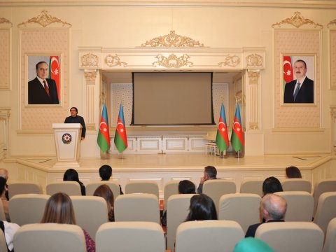 BMU-da “Elm günü”nə həsr olunmuş tədbir keçirilib