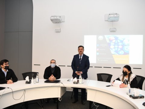 ADNSU tələbələri ilə ailə-məişət mövzusunda görüş keçirilib
