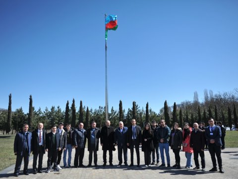 BMU-nun kollektivi Quba Soyqırımı Memorial Kompleksini ziyarət edib  