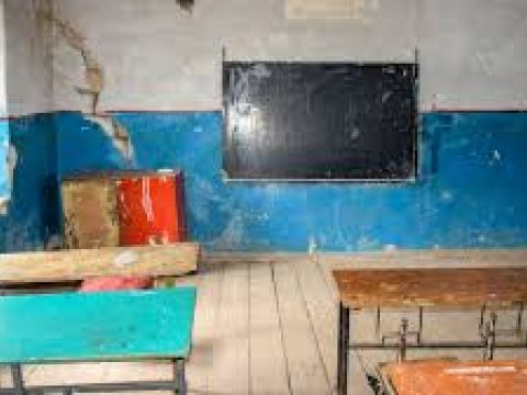 Daha bir məktəbdə uçqun oldu