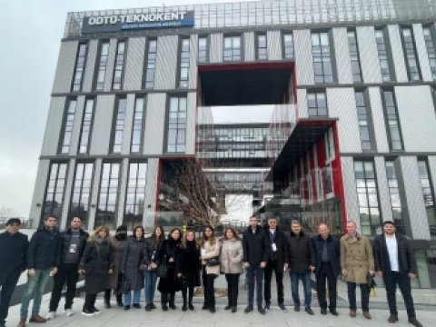 UNEC təmsilçiləri Orta Doğu Texniki Universitetinin laboratoriyaları ilə tanış olublar