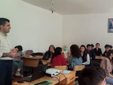 Mingəçevir Dövlət Universitetində “Sahibkar kimi düşün” mövzusunda təlim keçirilib