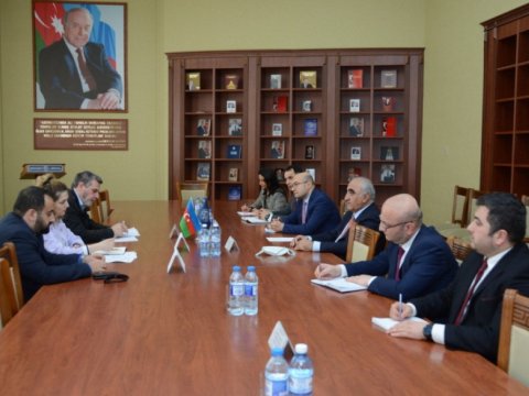 UNEC-in rektoru Avropa İttifaqının nümayəndələri ilə görüşdü    