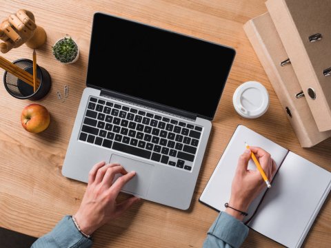 Dövlət qulluğunda fəaliyyətin davam etdirilməsi üzrə test imtahanı vermək üçün 95 nəfər qeydiyyatdan keçib