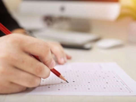 Bu gün 22 minə yaxın IX sinif şagirdi buraxılış imtahanı verəcək