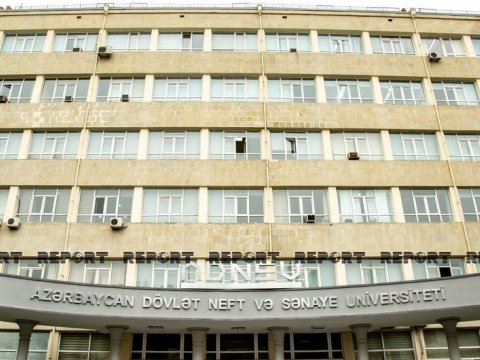 BP ADNSU-ya nəşriyyat evi hədiyyə edib  