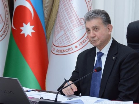 AMEA-nın akademiki: 