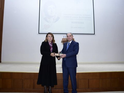 “Tərəqqi” medalı alan məktəb direktoru, şəhid xanımı:”Onun amalını yaşadıram”-FOTOLAR