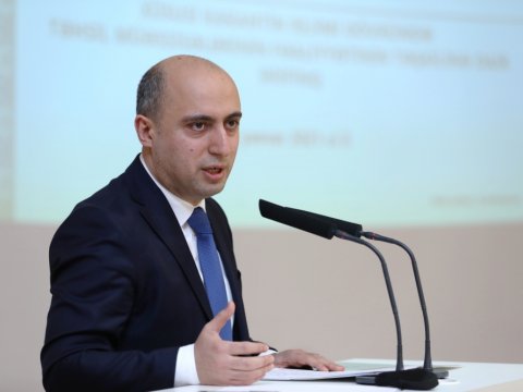 “Bağçalara uşaq qəbulu asanlaşacaq” – Emin Əmrullayev