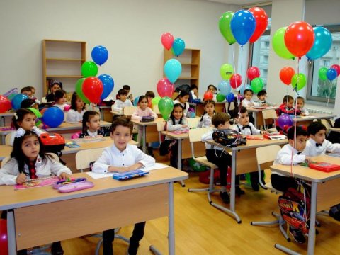 Birinci sinifə qəbulda rus bölməsinə əlavə şans veriləcək