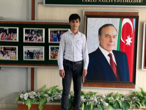 Buraxılış imtahanalarının Respublika birincisi: “Nəticəmlə bütün ölkədə fərqlənmək istəyirdim”-FOTOLAR