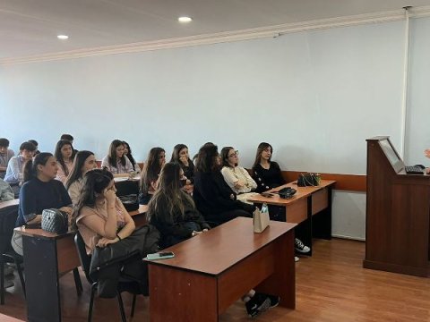 UNEC-də su ehtiyatları ilə bağlı seminar keçirilib-FOTO
