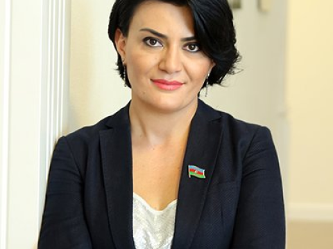 Direktor və müavinlərinin sertifikasiyadan keçməməsi ədalətsizlik olar-ETİRAZ