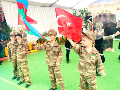 “ŞƏMS” Körpələr evi-uşaq bağçasında “Gözəl Şuşa- Bir Tamaşa” adlı Əlvida bağça tədbiri Respublika gününə həsr olundu-FOTOLAR  