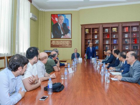 Türkiyənin Sakarya Universitetinin nümayəndə heyəti UNEC-də olub-FOTO