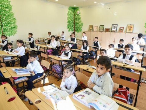 Bakı məktəblərində 207 “Sağlam təhsil” sinfi təşkil edilib  