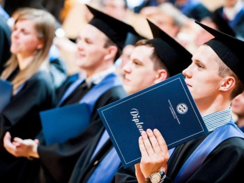 DİM bu namizədlərə müraciət edib  