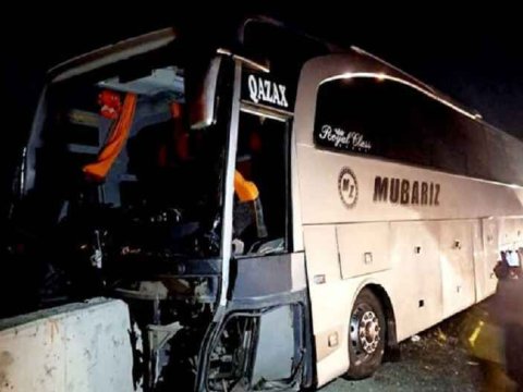 Qəzaya düşən məktəblilərə 5 min manat veriləcək