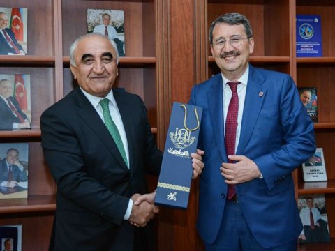 UNEC ilə İbn Haldun Universiteti arasında əməkdaşlıq müqaviləsi imzalanıb-FOTO