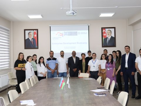 UNEC nümayəndələri Qəbələdə “Creative Spark” təlimi keçiblər