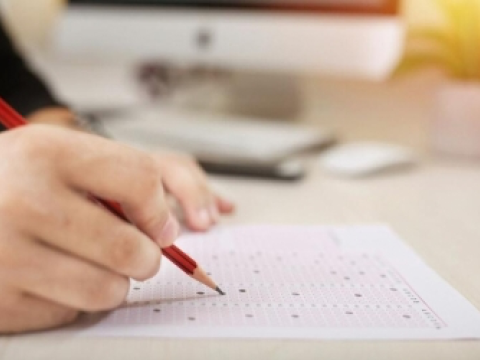 Dövlət qulluğunda inzibati icraçı vəzifələr üzrə test imtahanı keçiriləcək