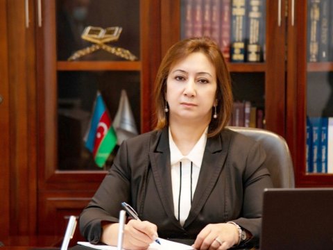 BŞTİ müdiri: “Məktəbli forması ilə bağlı təzyiqdən söhbət gedə bilməz”