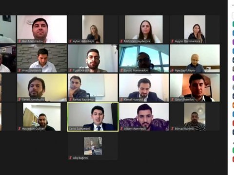UNEC-də xarici ölkələrin ali təhsil müəssisələrində təhsil alan doktorantlarla görüş  