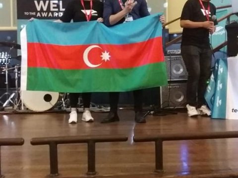 Oksfordda bayrağımızı qaldıran şagird- O, dünya üzrə nadir nəticəni necə qazandı?-FOTO