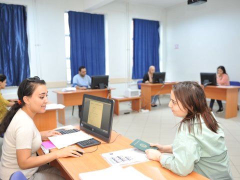 BMU-ya onlayn qeydiyyat davam edir